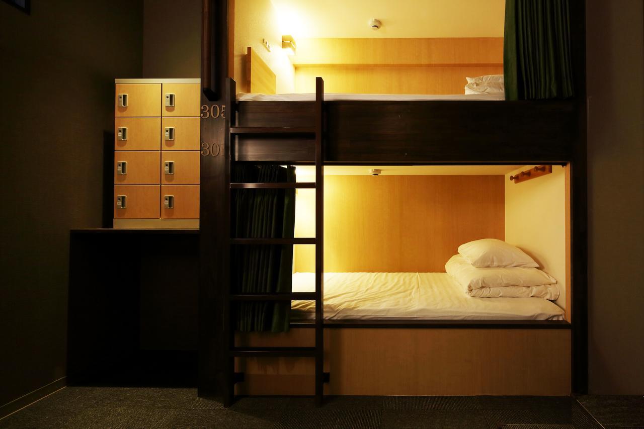 Iloha Hostel Namba Shinsaibashi Oszaka Kültér fotó
