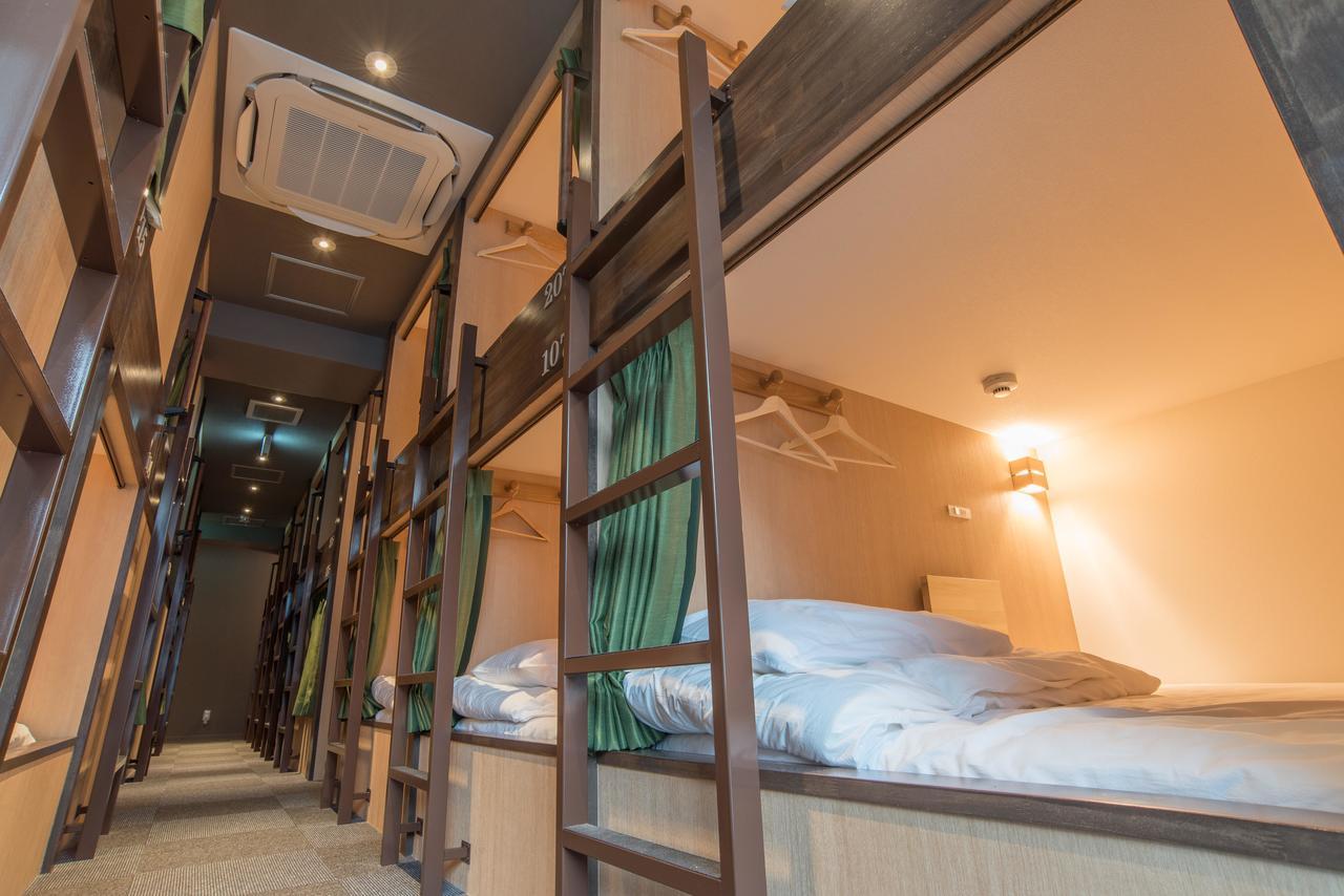 Iloha Hostel Namba Shinsaibashi Oszaka Kültér fotó