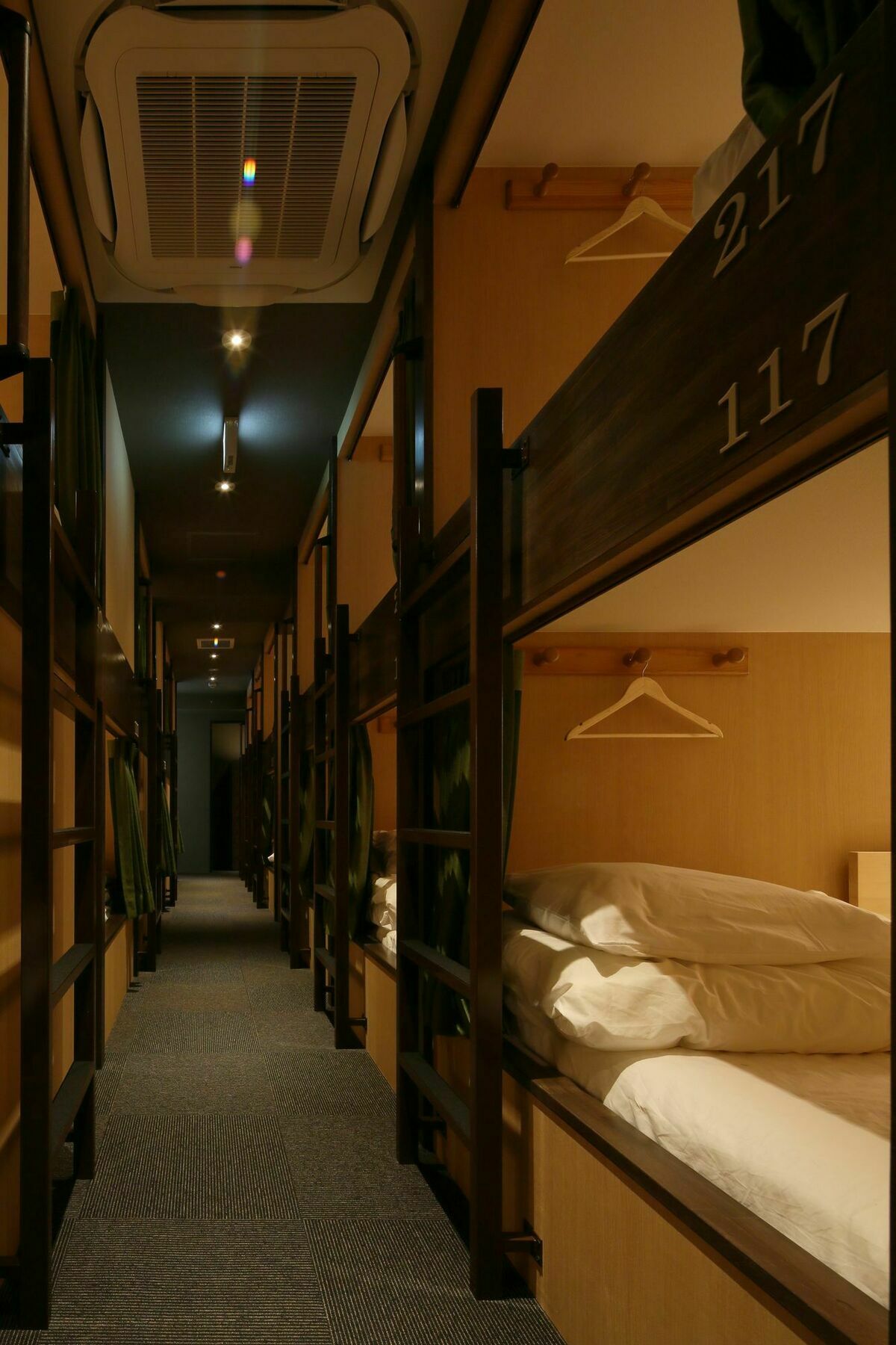 Iloha Hostel Namba Shinsaibashi Oszaka Kültér fotó
