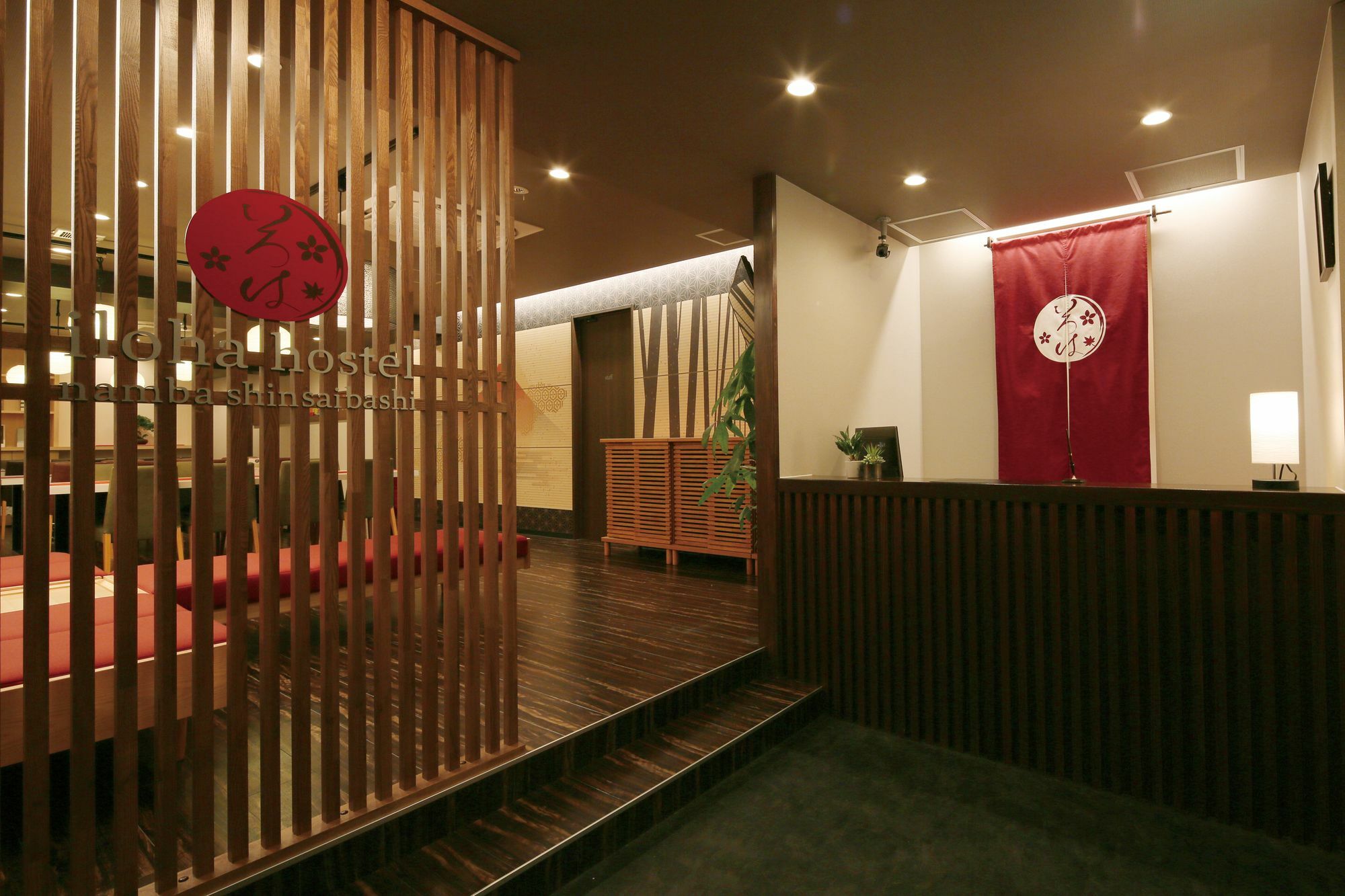 Iloha Hostel Namba Shinsaibashi Oszaka Kültér fotó