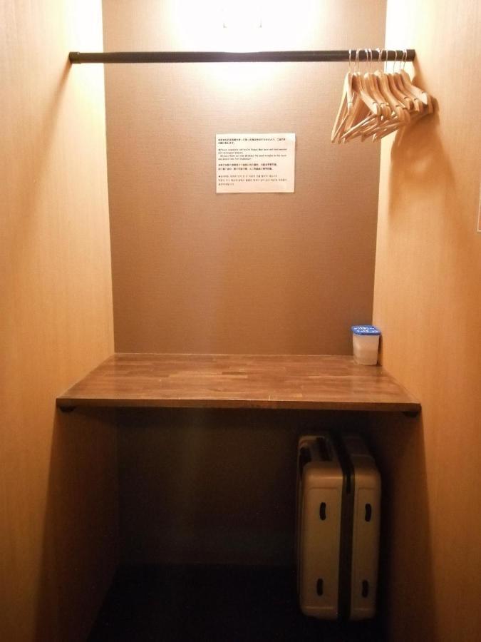 Iloha Hostel Namba Shinsaibashi Oszaka Kültér fotó